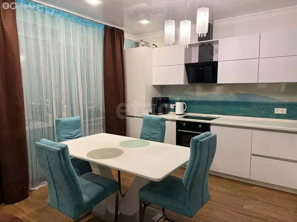 3-комнатная квартира: Тюмень, улица Бориса Житкова, 7 (79.4 м) - Фото 2