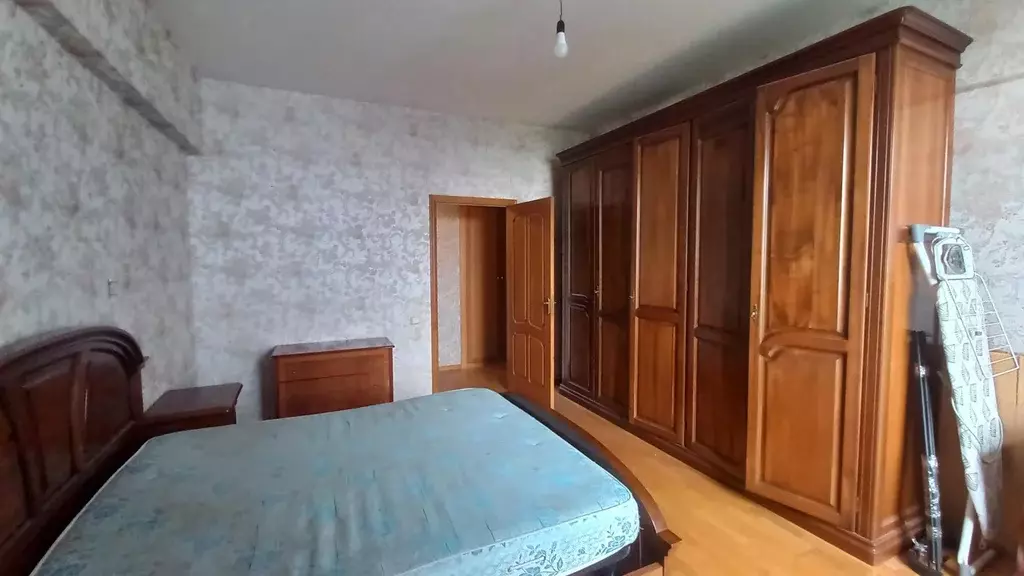 Продается 3-комнатная квартира - Фото 1