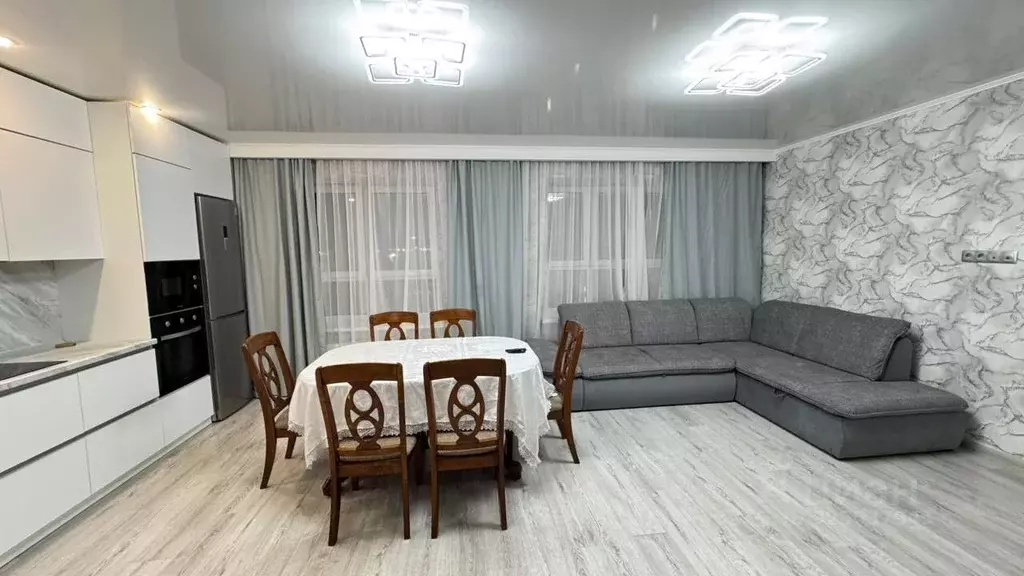 2-к кв. Татарстан, Казань ул. Азата Аббасова, 23А (53.0 м) - Фото 2