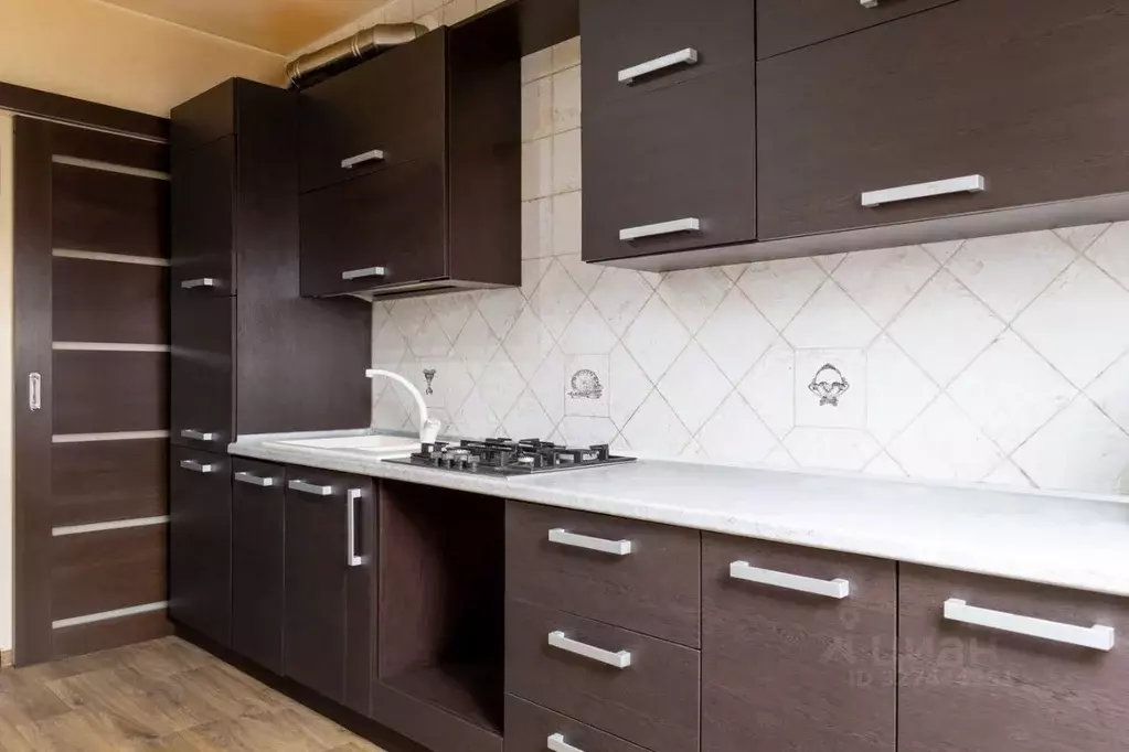 1-к кв. Северная Осетия, Владикавказ ул. Шамиля Джикаева, 8 (56.0 м) - Фото 1