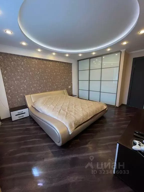 Квартира, 3 комнаты, 80.4 м - Фото 1