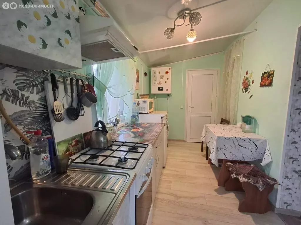 Квартира-студия: Абинск, Красноармейская улица, 5 (40.4 м) - Фото 1