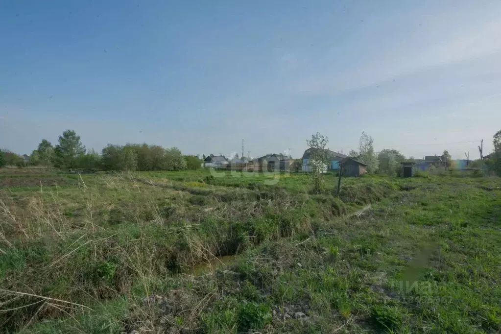 Участок в Свердловская область, Нижний Тагил ул. 4-я Декабрьская, 30 ... - Фото 0