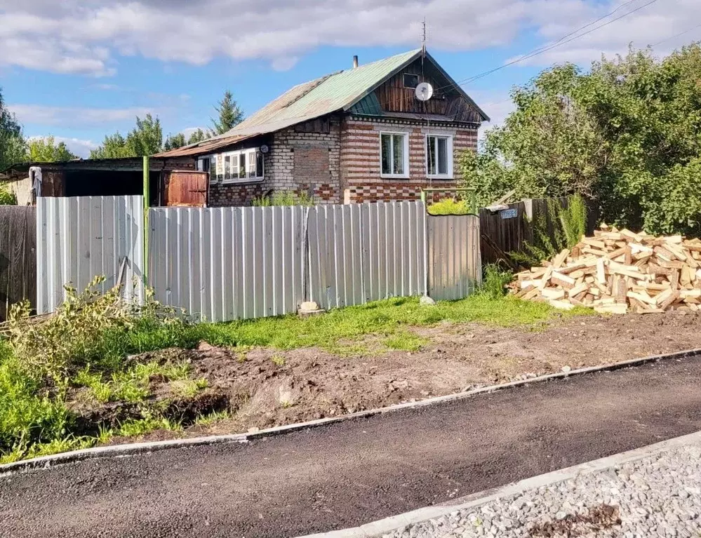Дом в Свердловская область, Артемовский ул. Фрунзе, 31 (48 м) - Фото 2