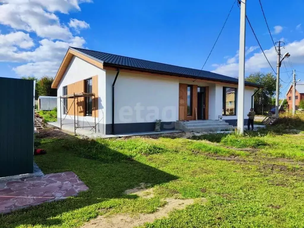 Дом в Свердловская область, Екатеринбург ул. Революции, 138 (126 м) - Фото 1