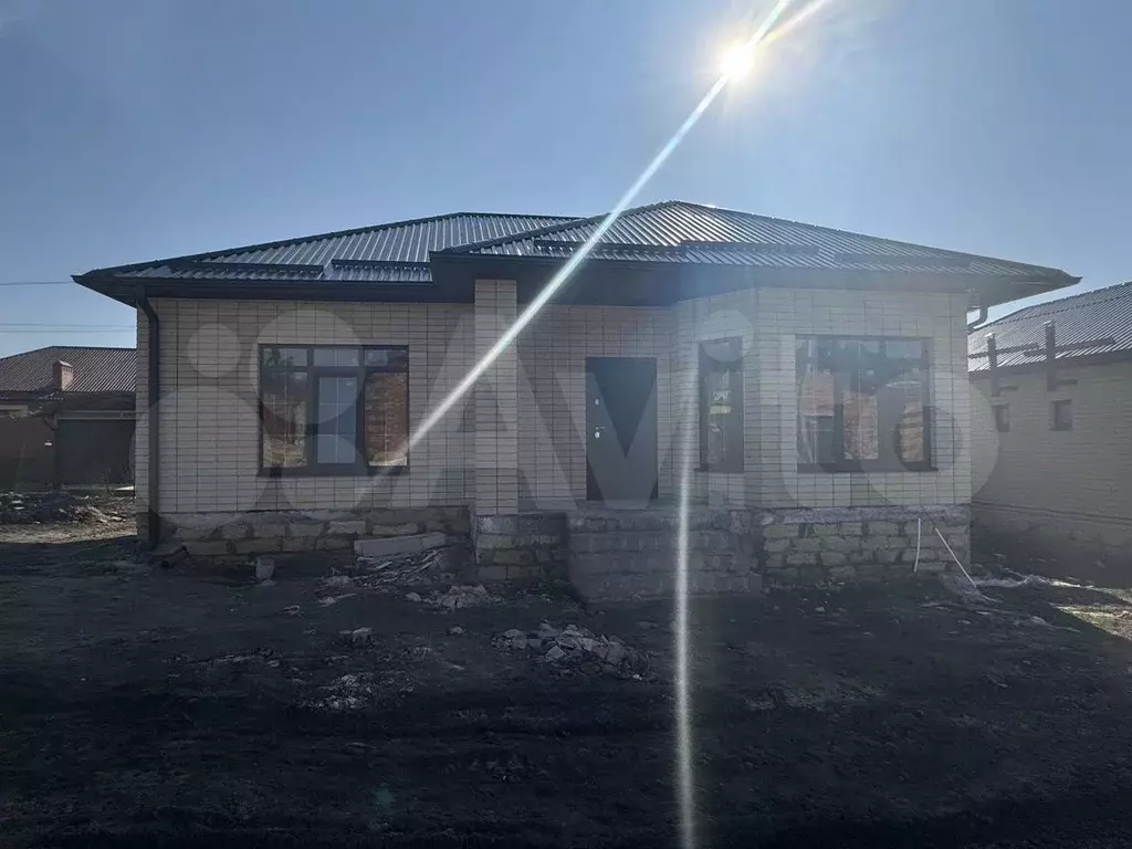 Дом 100 м на участке 4,5 сот. - Фото 0