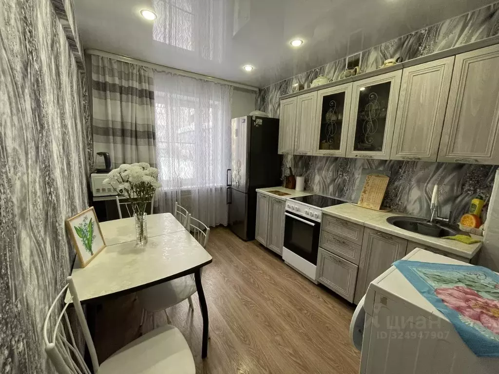 3-к кв. Иркутская область, Усолье-Сибирское просп. Химиков, 47 (65.2 ... - Фото 1