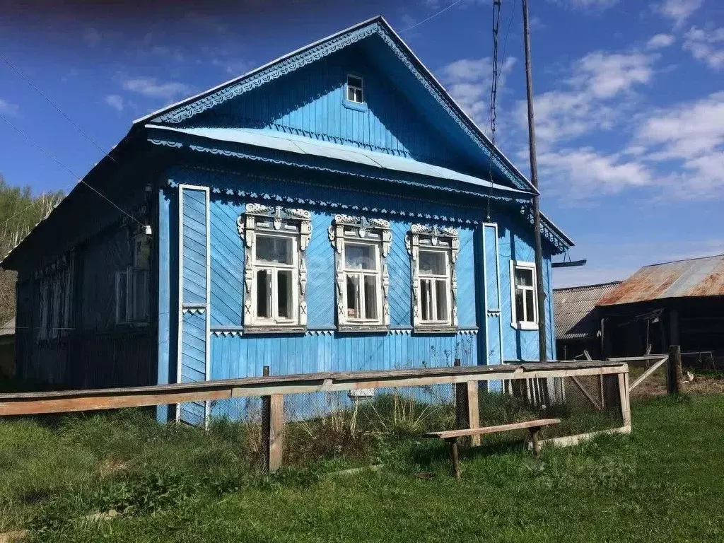 Дом в Нижегородская область, Вачский муниципальный округ, д. Щедрино  ... - Фото 0