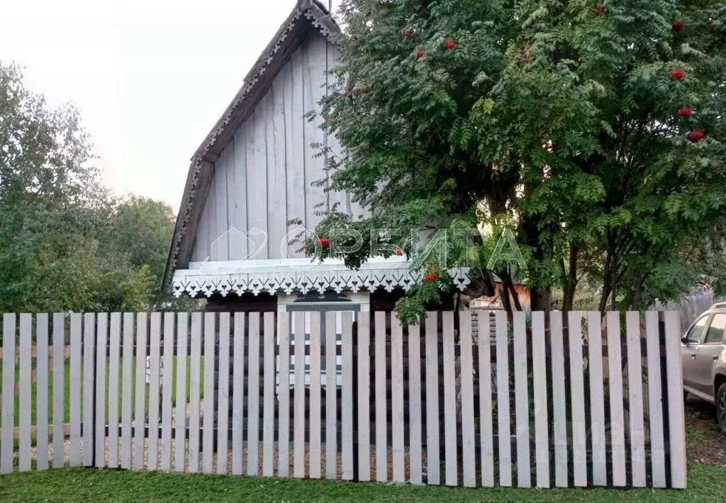 Дом в Тюменская область, Тюмень Автомобилист СНТ, ул. Земляничная, 697 ... - Фото 1