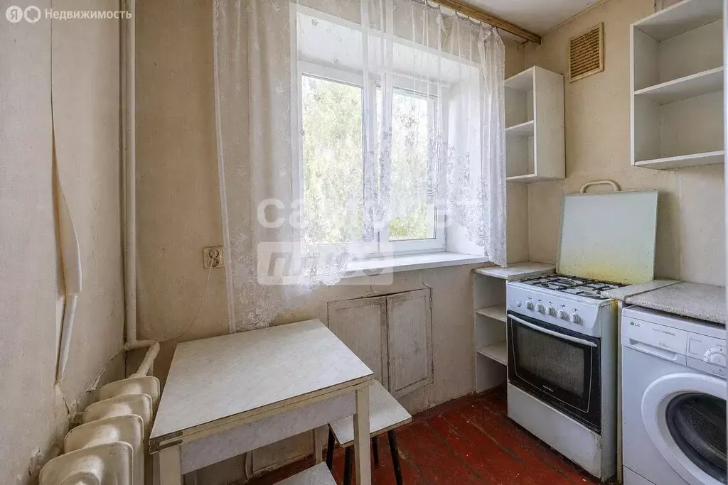 2-комнатная квартира: посёлок Дубровицы, 6 (41.2 м) - Фото 1