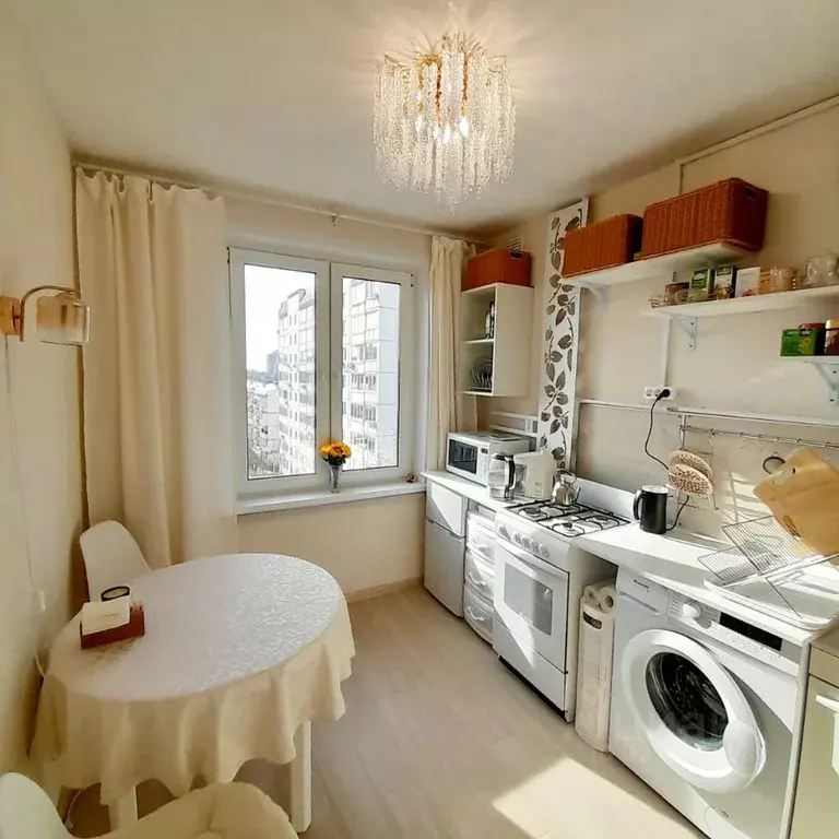 1-к кв. Москва ул. Героев Панфиловцев, 6К1 (33.0 м) - Фото 1