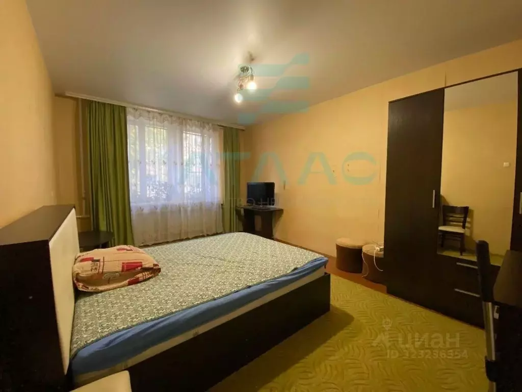 3-к кв. Крым, Симферополь городской округ, Грэсовский пгт ул. ... - Фото 1