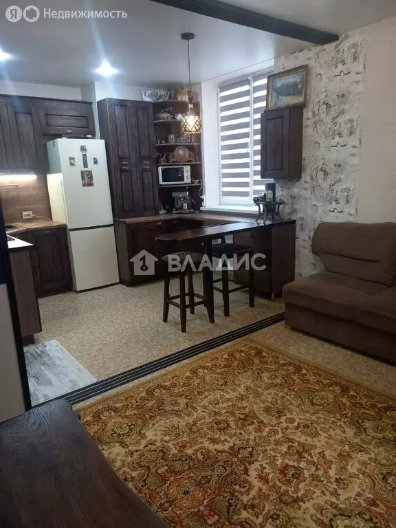 3-комнатная квартира: Волгоград, посёлок Ангарский, Семигорская улица, ... - Фото 2