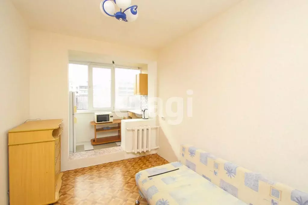 1-к кв. Тюменская область, Тюмень ул. Седова, 66 (12.6 м) - Фото 2