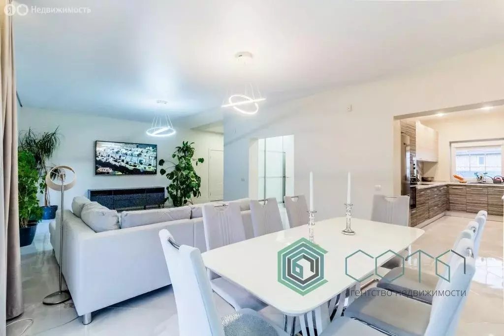 Дом в Калининградская область, Гурьевский муниципальный округ, посёлок ... - Фото 1