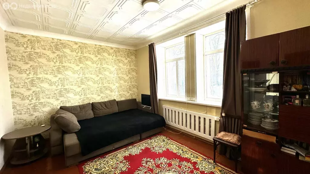 3-комнатная квартира: Курган, проспект Конституции, 43 (63.3 м) - Фото 1