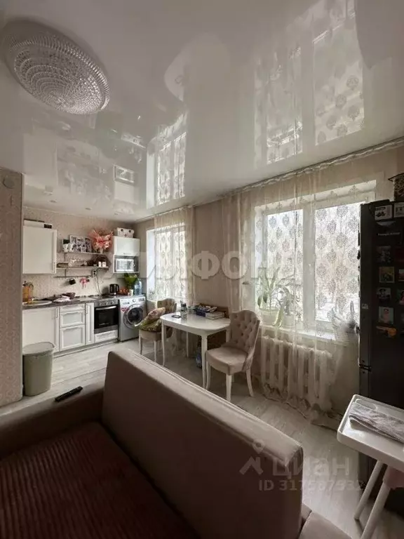 3-к кв. Кемеровская область, Кемерово ул. Шорникова, 15 (59.0 м) - Фото 0