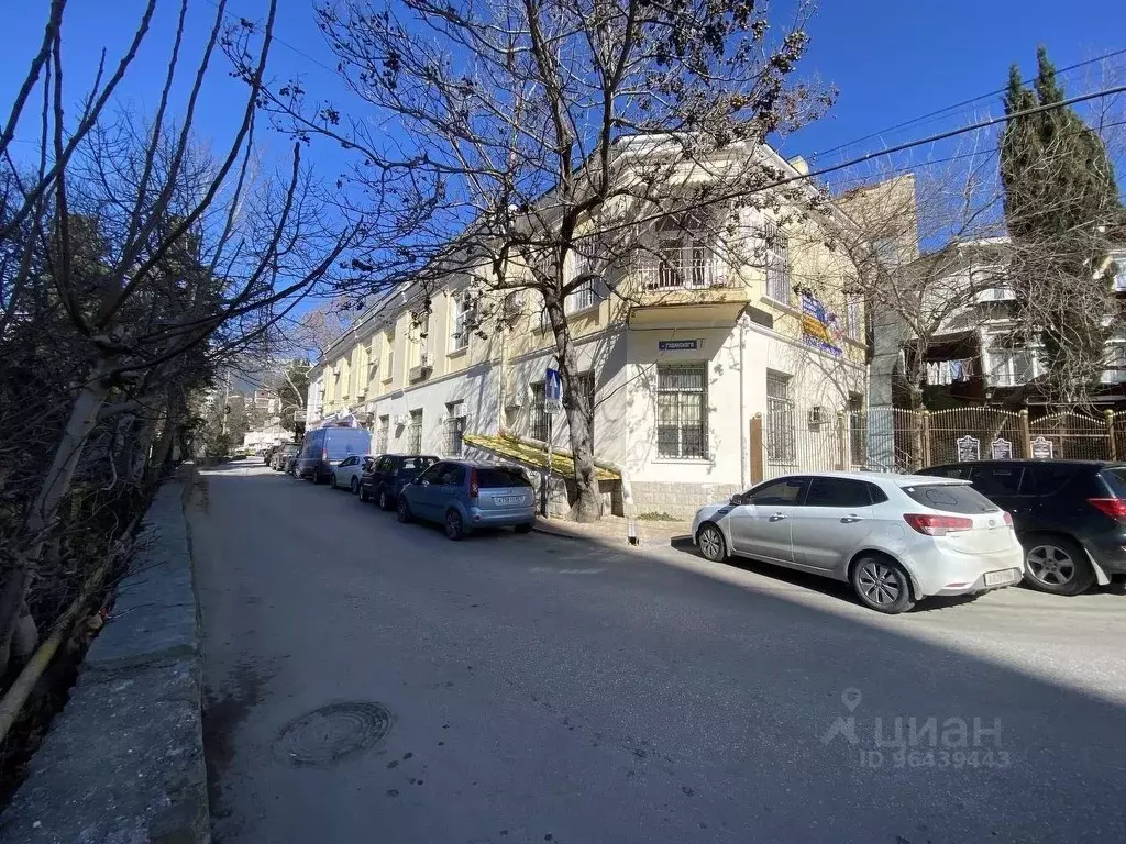 Офис в Крым, Ялта ул. Руданского, 7 (350 м) - Фото 0