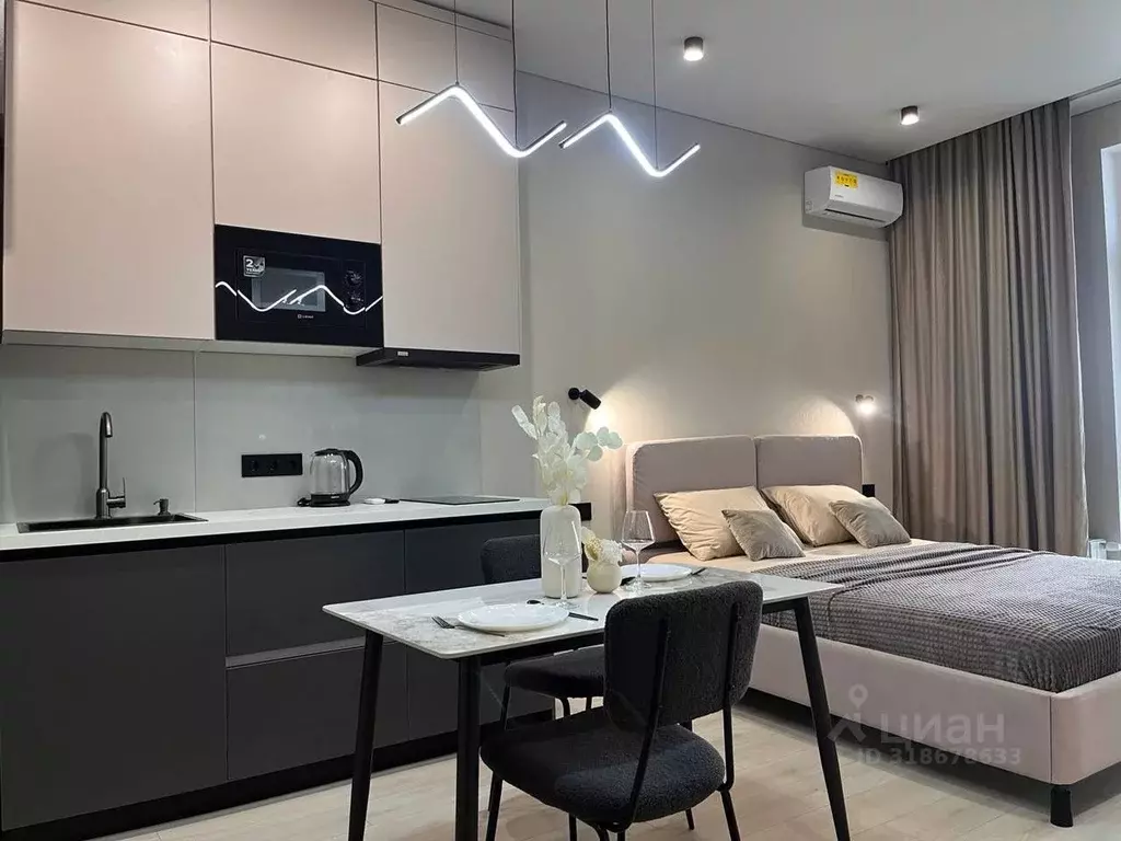 Студия Татарстан, Казань ул. Сибгата Хакима, 51 (30.0 м) - Фото 0