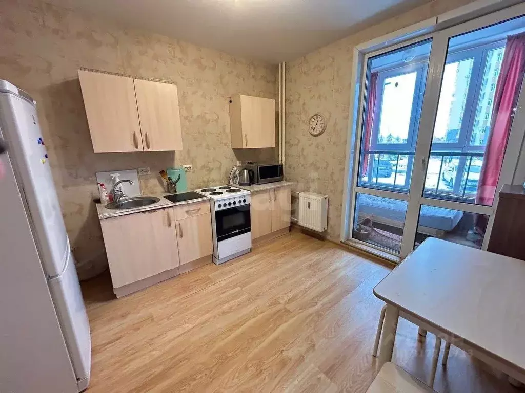 1-к кв. Тюменская область, Тюмень ул. Александра Протозанова, 18к1 ... - Фото 1