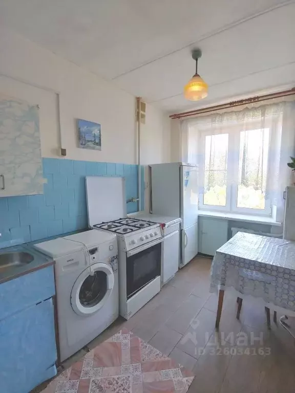 2-к кв. Московская область, Королев Болшево мкр, Школьная ул., 21в ... - Фото 0