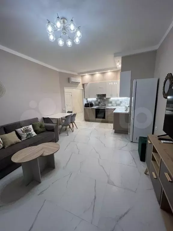 3-к. квартира, 70 м, 5/15 эт. - Фото 0