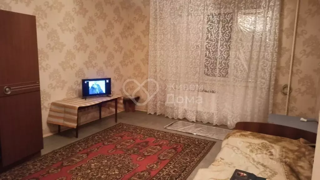 1-к кв. Волгоградская область, Волжский ул. Кирова, 13В (35.5 м) - Фото 1