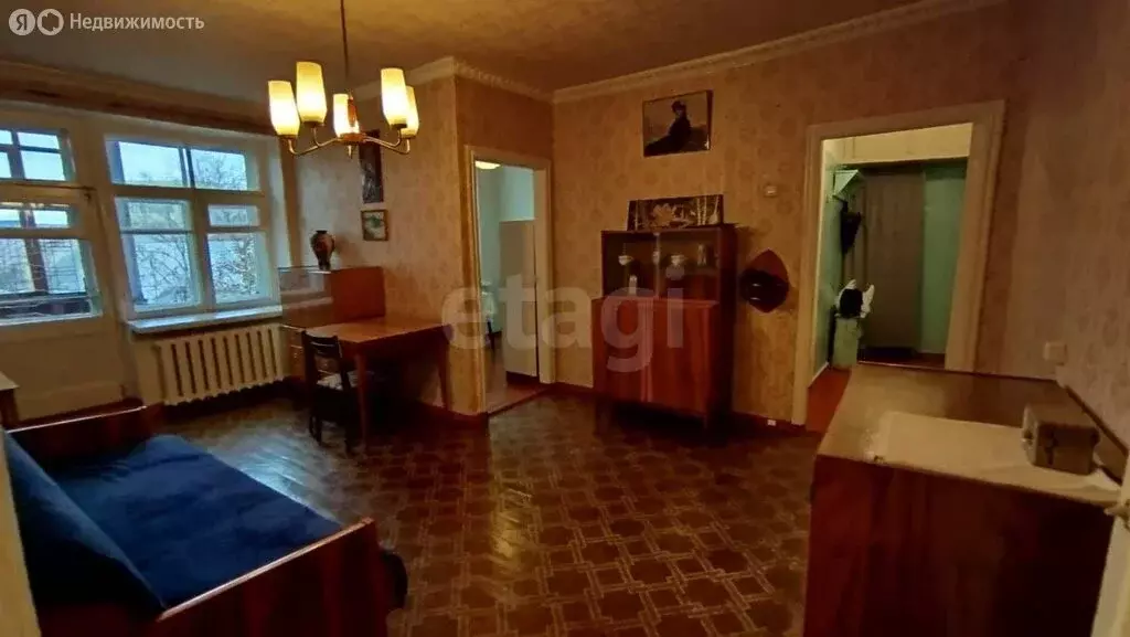 3-комнатная квартира: Оренбург, проспект Победы, 10А (57 м) - Фото 1