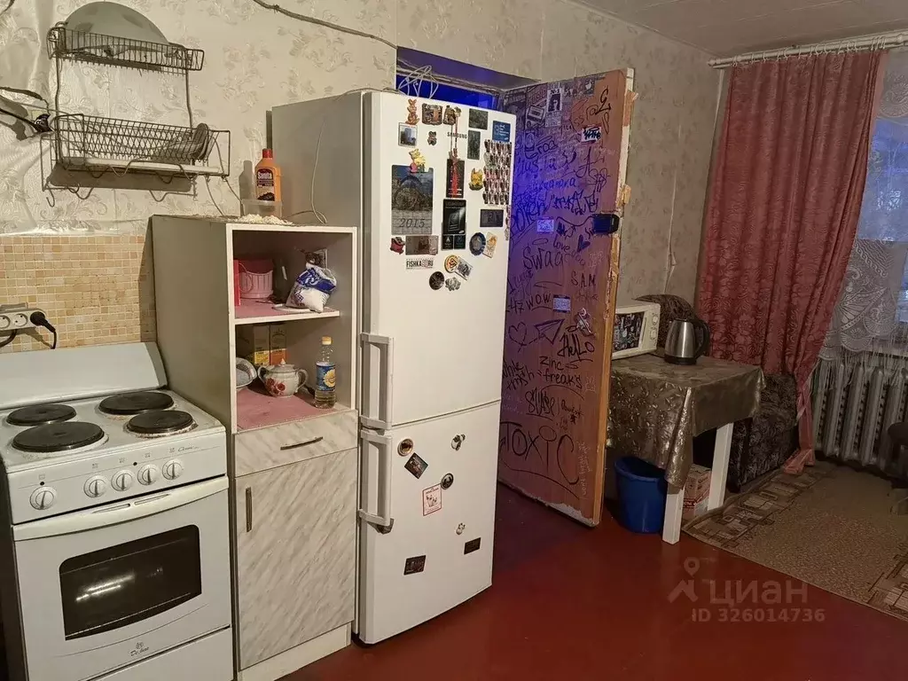 Комната Свердловская область, Екатеринбург ул. Мурзинская, 32 - Фото 2