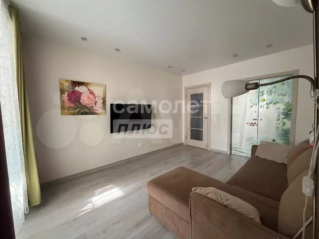 2-к. квартира, 48 м, 5/5 эт. - Фото 0