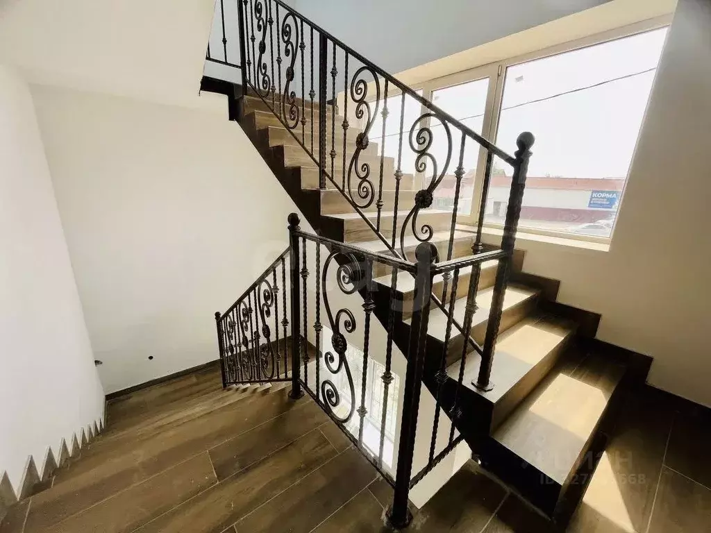 Помещение свободного назначения в Астраханская область, Астрахань ш. ... - Фото 1