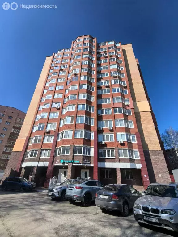 4-комнатная квартира: Уфа, улица Братьев Кадомцевых, 5/1 (132.9 м) - Фото 0