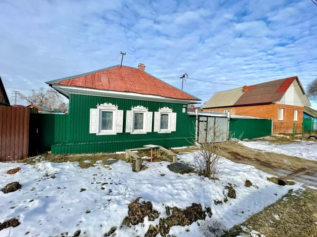 Дом в Омская область, Омск ул. 24-я Северная, 5 (35 м) - Фото 0