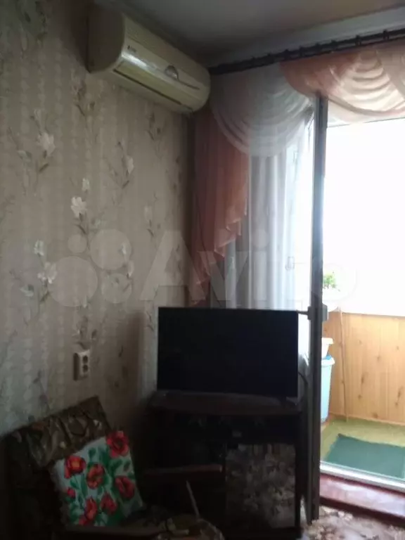 1-к. квартира, 40 м, 4/9 эт. - Фото 1