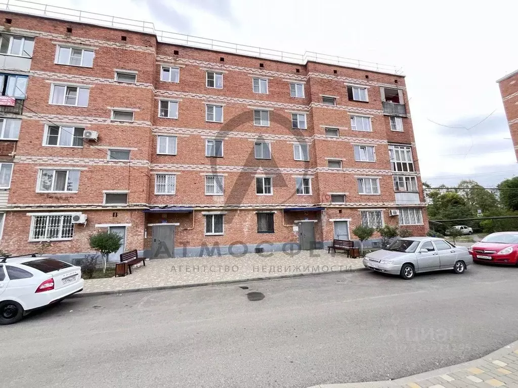 2-к кв. Краснодарский край, Апшеронск Привокзальный пер. (48.0 м) - Фото 1