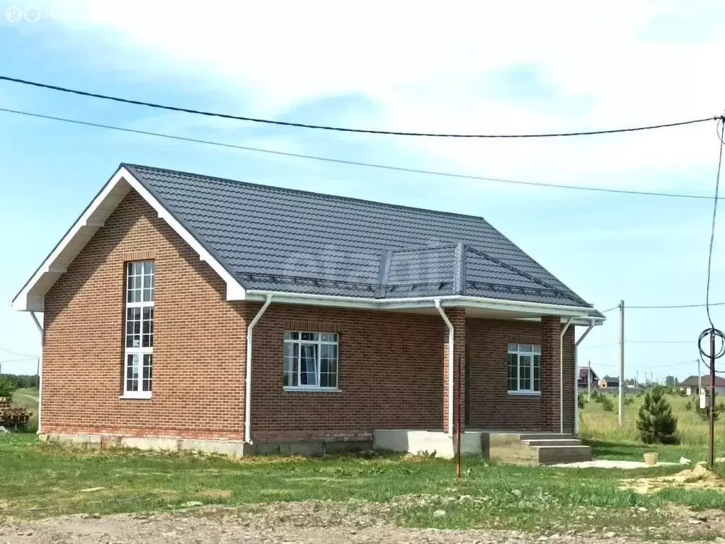 Дом в село Коренёвщино, улица Мира (130 м) - Фото 0