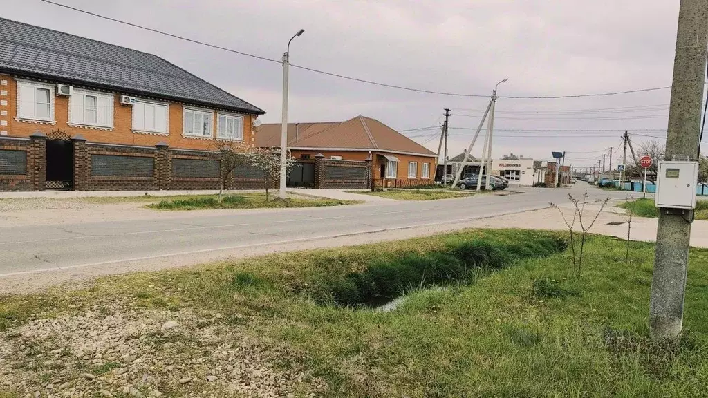 Участок в Адыгея, Тахтамукай аул ул. Совмена (23.5 сот.) - Фото 2