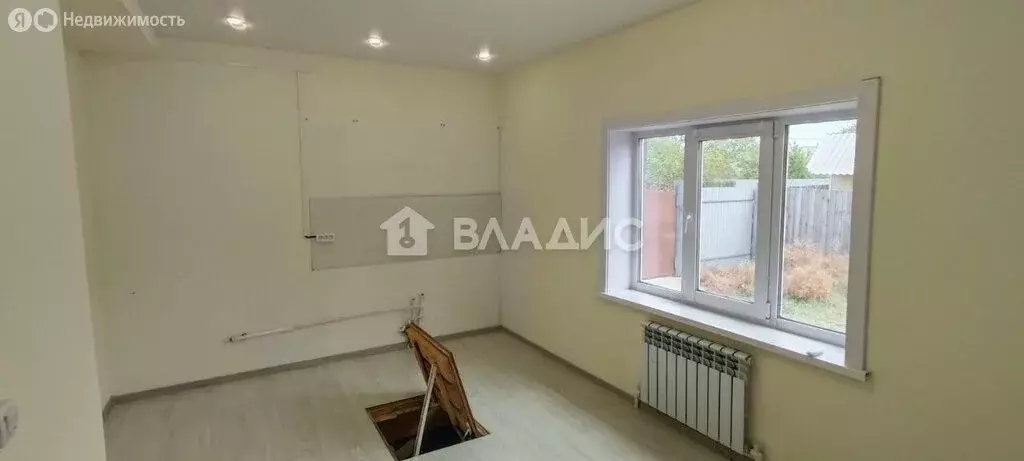 Дом в село Нижний Саянтуй, улица Калашникова, 27В (115.6 м) - Фото 0