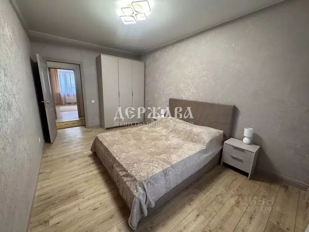 2-к кв. Белгородская область, Старый Оскол Центральный мкр, 4 (60.0 м) - Фото 1