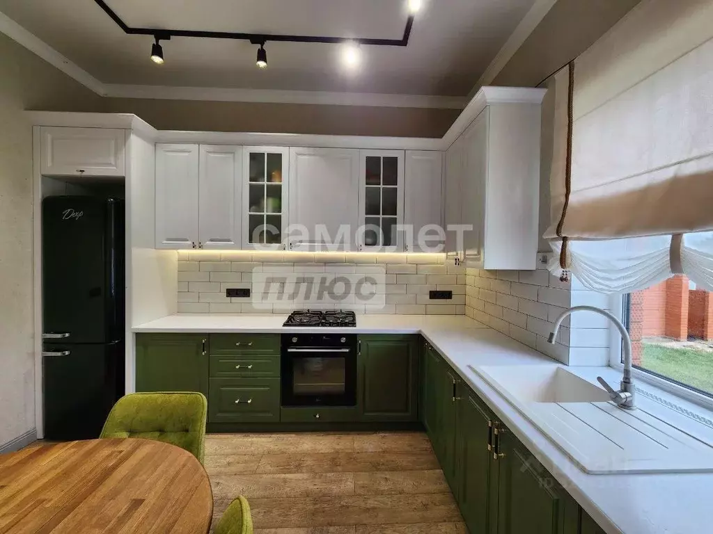 Дом в Краснодарский край, Брюховецкий район, Брюховецкая ст-ца ул. ... - Фото 1