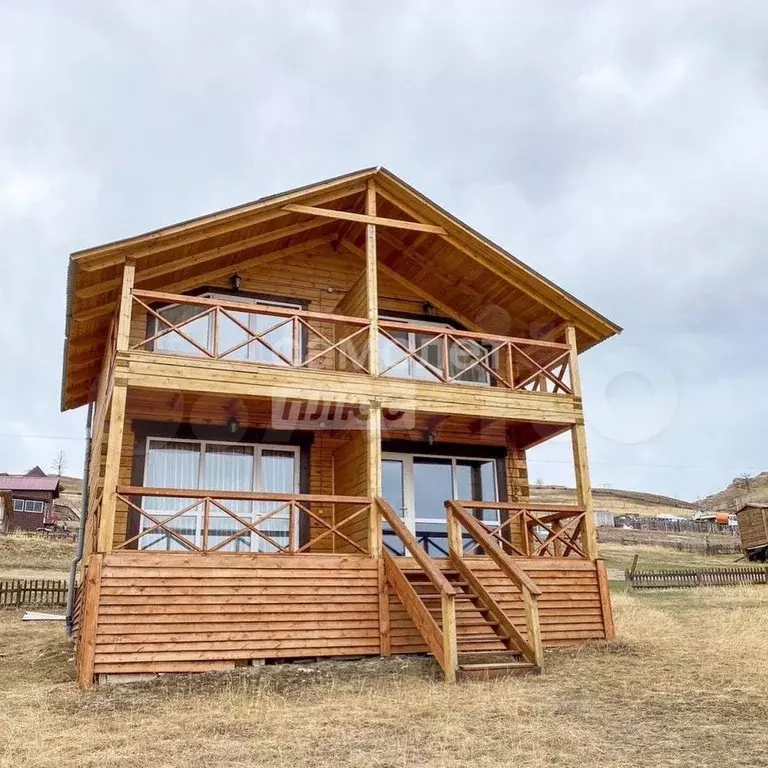 Дом 300 м на участке 12 сот. - Фото 1