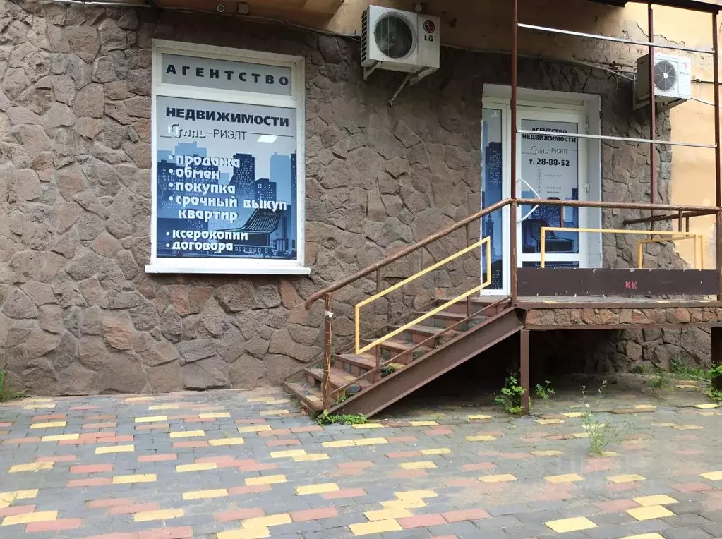 Помещение свободного назначения в Омская область, Омск Городок ... - Фото 1