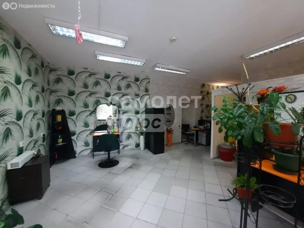 Помещение свободного назначения (110 м) - Фото 1