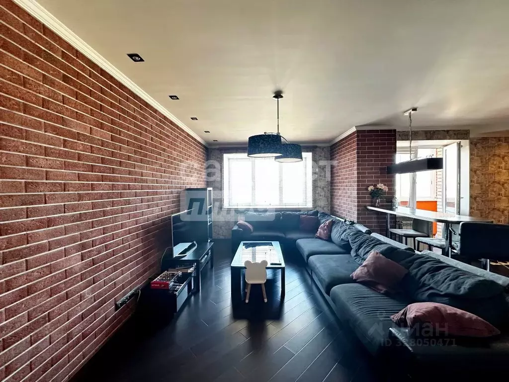 2-к кв. Московская область, Чехов ул. Дружбы, 1 (77.3 м) - Фото 1