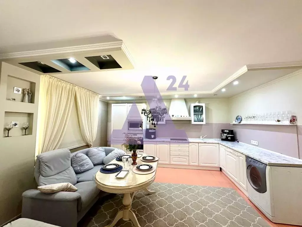 3-к кв. Алтайский край, Новоалтайск 8-й мкр, 21 (111.7 м) - Фото 0