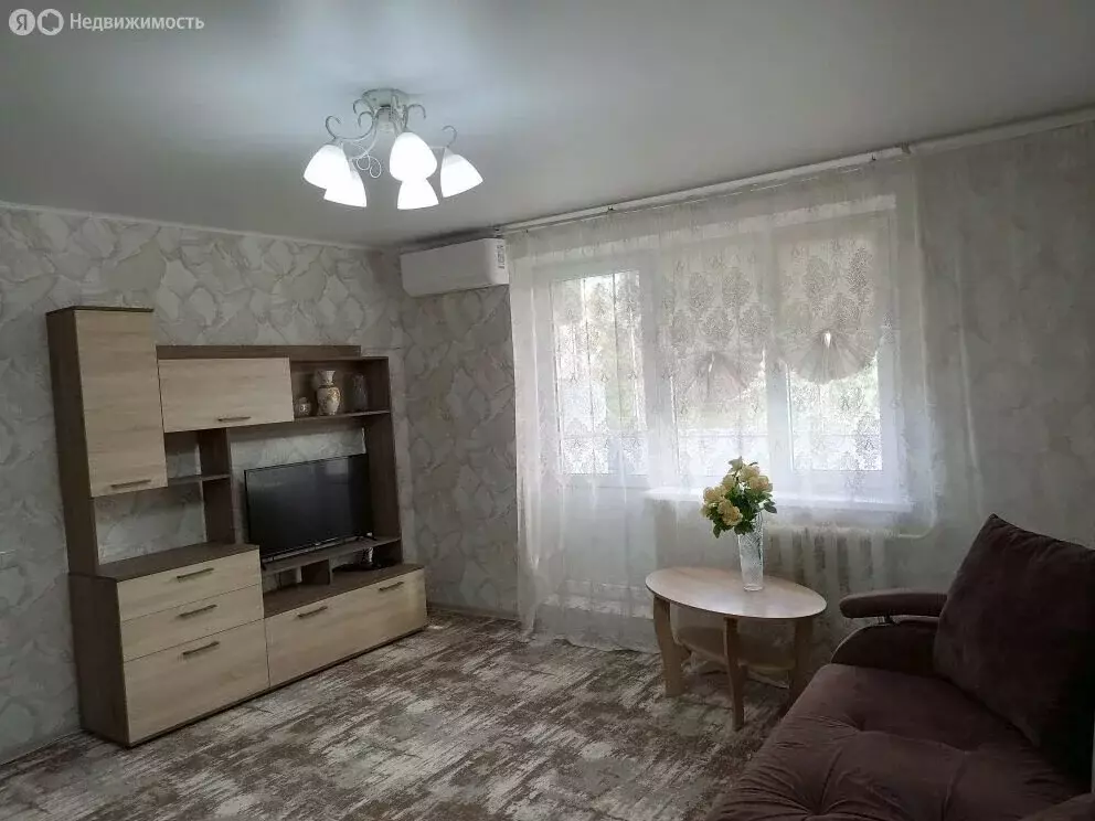 2-комнатная квартира: Крымск, улица Слободка, 167 (50.9 м) - Фото 1