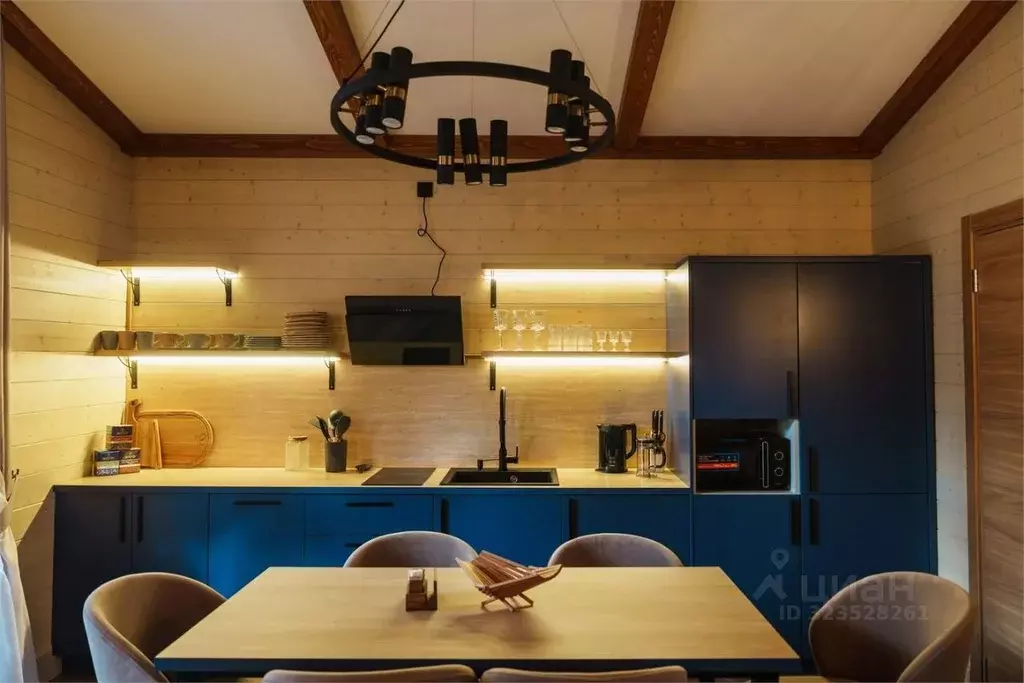 Дом в Карачаево-Черкесия, Зеленчукский район, с. Архыз ул. Лесная, ... - Фото 2