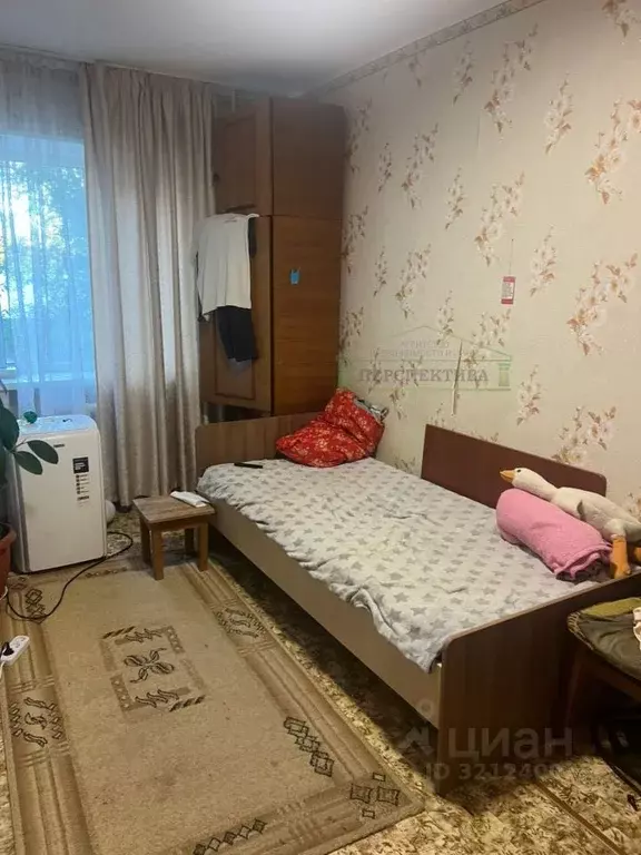 2-к кв. Приморский край, Артем пл. Ленина, 7 (42.3 м) - Фото 0