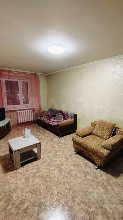 1-к. квартира, 41 м, 7/10 эт. - Фото 0