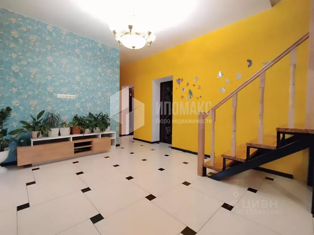 Дом в Москва д. Кузнецово, ул. Цветочная, 53 (203 м) - Фото 1